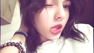 Lia verse